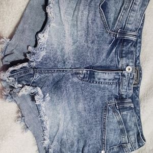 Acid wash short shorts